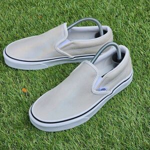 VANS CLASSIC - Women's Slip On - SIZE 6.5
